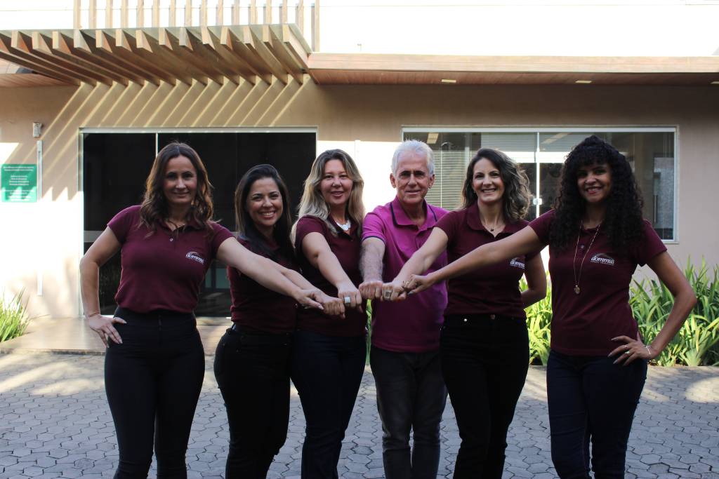 4 vantagens de comprar um imóvel com um corretor