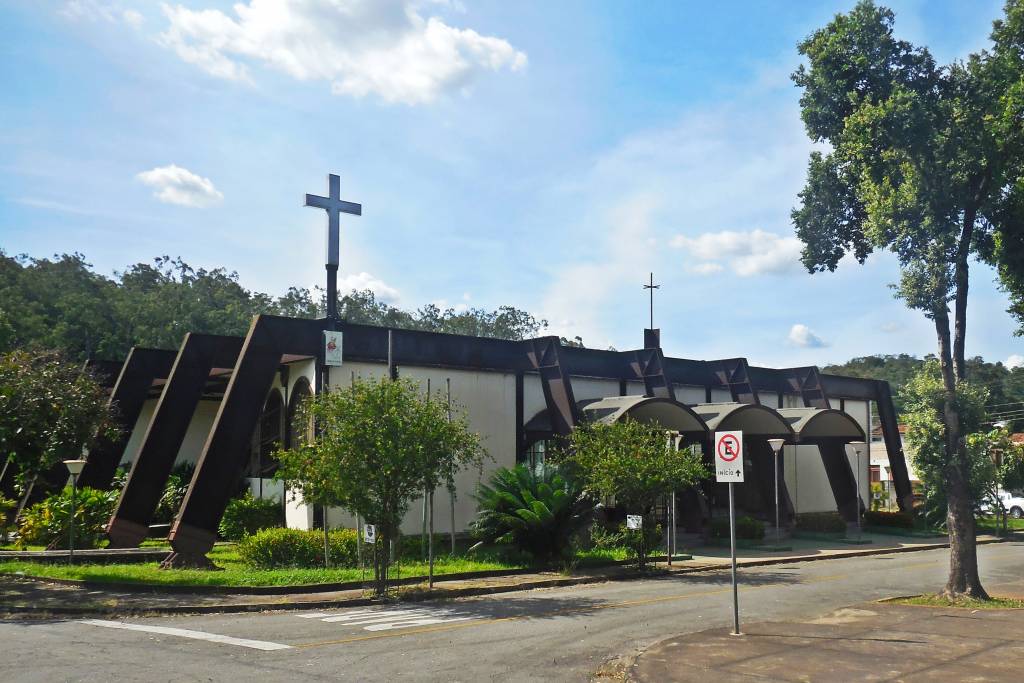CONHEÇA O BAIRRO CARIRU